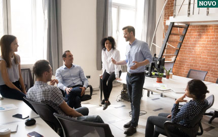 LIDERANÇA E DESENVOLVIMENTO DE EQUIPES EM COOPERATIVAS