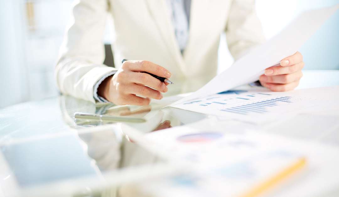 ANÁLISE E AUDITORIA RETROSPECTIVA DE CONTAS MÉDICAS