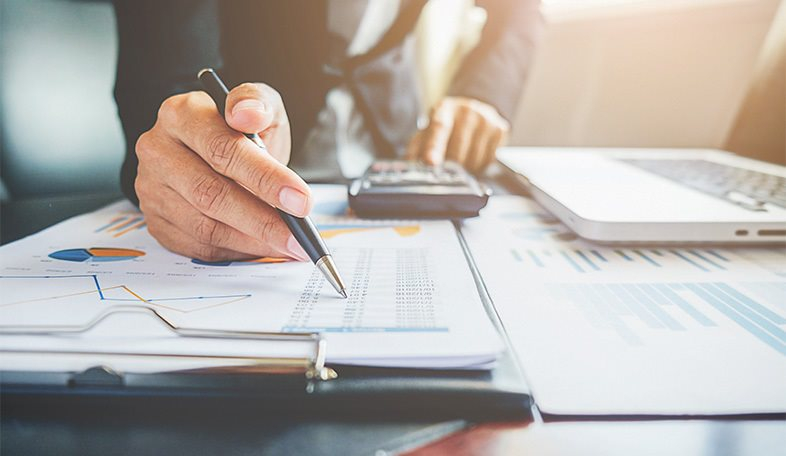GESTÃO E PLANEJAMENTO FINANCEIRO PARA PROFISSIONAIS E CLÍNICAS DE SAÚDE
