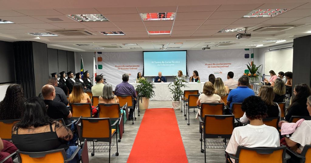 Formatura da terceira turma do Técnico em Enfermagem