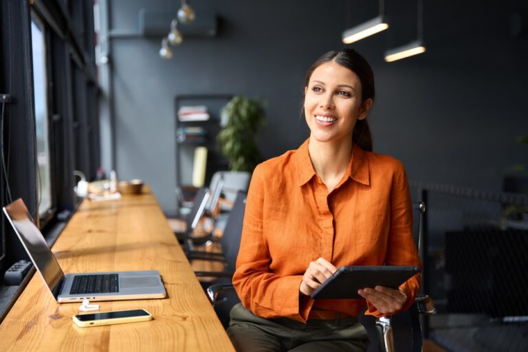 Executive,Ceo,Businesswoman,Professional,Holding,Digital,Tablet,Pc,Device,For