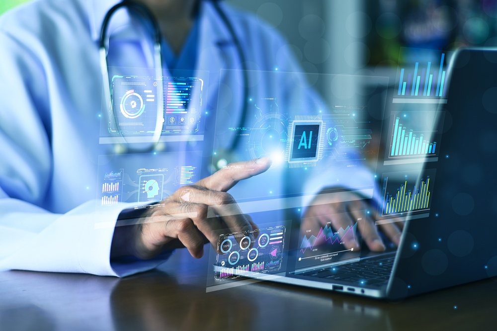 Médico usa inteligência artificial na saúde em interface digital com gráficos e laptop, tema da Resolução CFM 2.454/2026